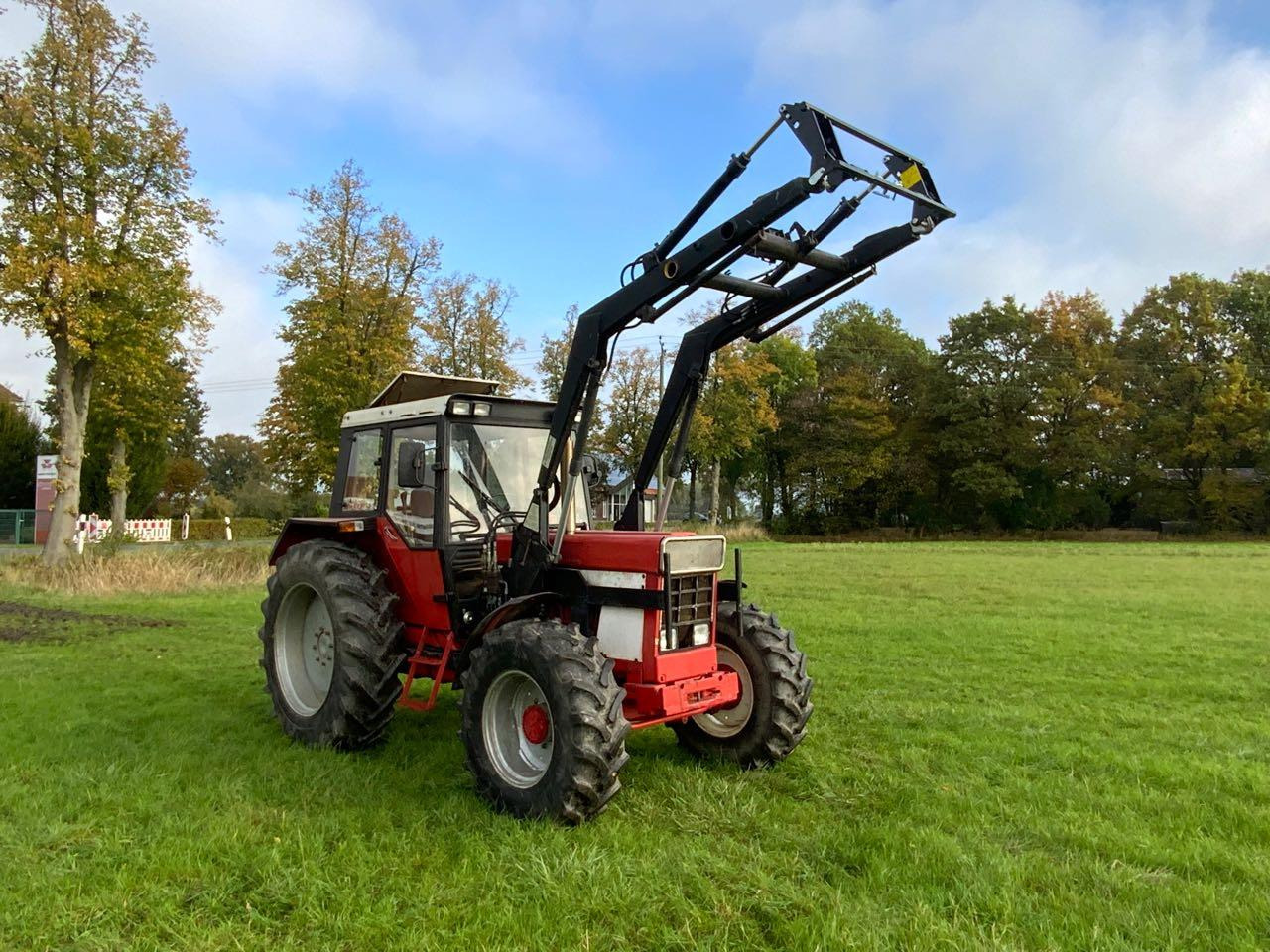 Case-IH 955 - Трактор: снимка 2 Case-IH 955 - Трактор: снимка 2