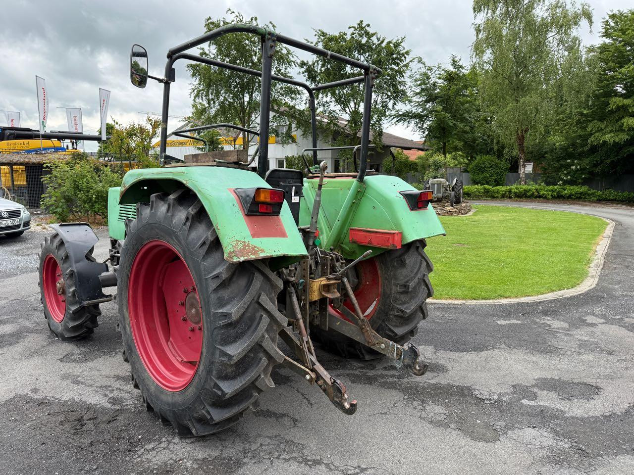 Fendt Farmer 106 (FWA 268S) - Трактор: снимка 5 Fendt Farmer 106 (FWA 268S) - Трактор: снимка 5