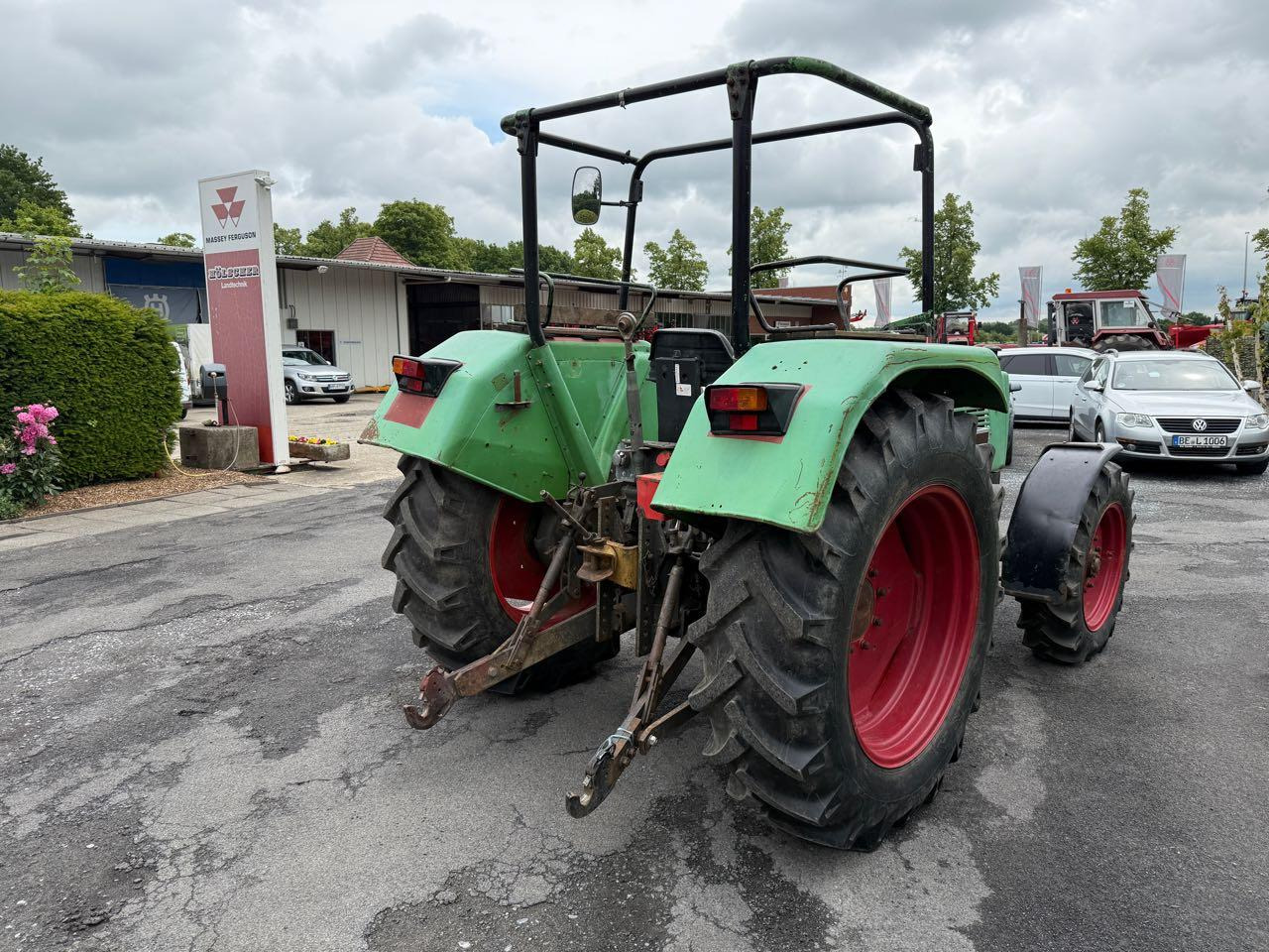 Fendt Farmer 106 (FWA 268S) - Трактор: снимка 4 Fendt Farmer 106 (FWA 268S) - Трактор: снимка 4
