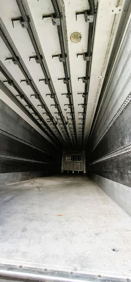 Lamberet Chłodnia z agregatem - Рефрижератор полуремарке: снимка 5 Lamberet Chłodnia z agregatem - Рефрижератор полуремарке: снимка 5