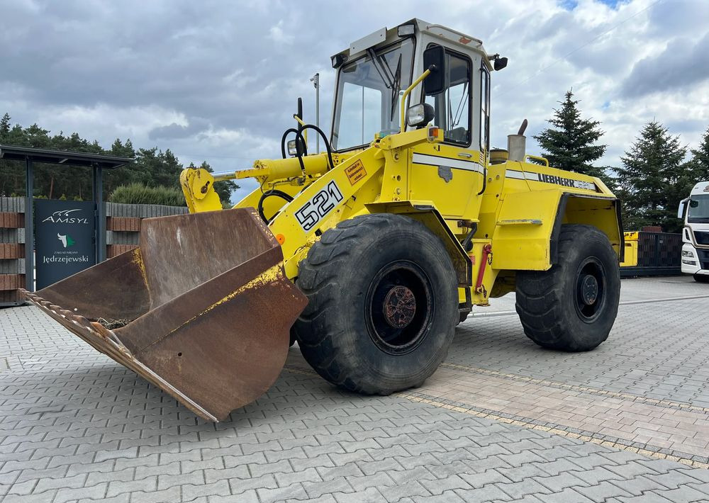 Liebherr L 521 - Колесен товарач: снимка 3 Liebherr L 521 - Колесен товарач: снимка 3