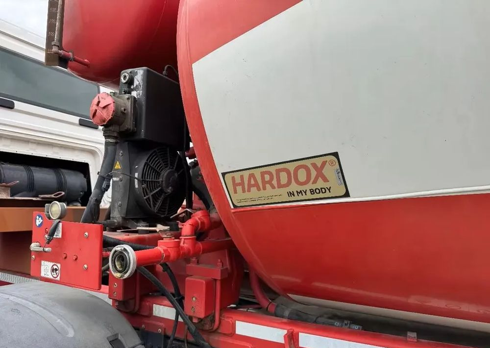 MAN TGS 35.420 8x4 – betonowóz Stetter 9 m³- Euro 6 - Бетоновоз: снимка 3 MAN TGS 35.420 8x4 – betonowóz Stetter 9 m³- Euro 6 - Бетоновоз: снимка 3