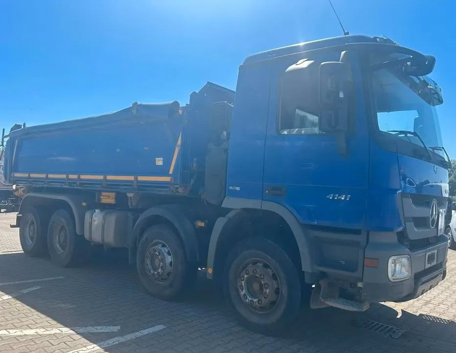 Mercedes-Benz ACTROS 4141 K 8x4 – wywrotka 3-stronna MEILLER- Retarder -Euro5 - Самосвал камион: снимка 5 Mercedes-Benz ACTROS 4141 K 8x4 – wywrotka 3-stronna MEILLER- Retarder -Euro5 - Самосвал камион: снимка 5