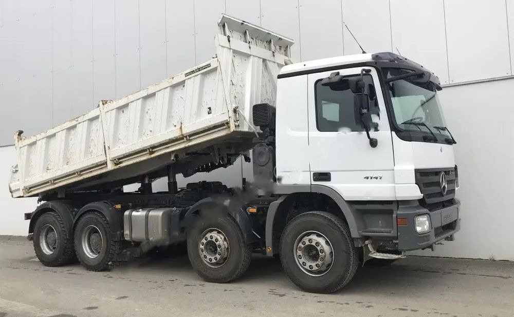 Mercedes-Benz Actros 4141 K 8x4 • 3-stronny wywrot • Bordmatik • Tempomat •Euro4 - Самосвал камион: снимка 1 Mercedes-Benz Actros 4141 K 8x4 • 3-stronny wywrot • Bordmatik • Tempomat •Euro4 - Самосвал камион: снимка 1