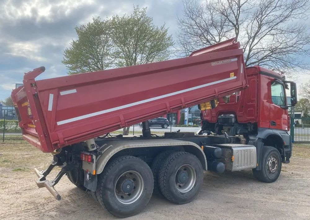 Mercedes-Benz Arocs 2645 K 6x4 | Meiller Bordmatik | Wywrotka trójstronna|449 KM | Euro 6 | - Самосвал камион: снимка 4 Mercedes-Benz Arocs 2645 K 6x4 | Meiller Bordmatik | Wywrotka trójstronna|449 KM | Euro 6 | - Самосвал камион: снимка 4