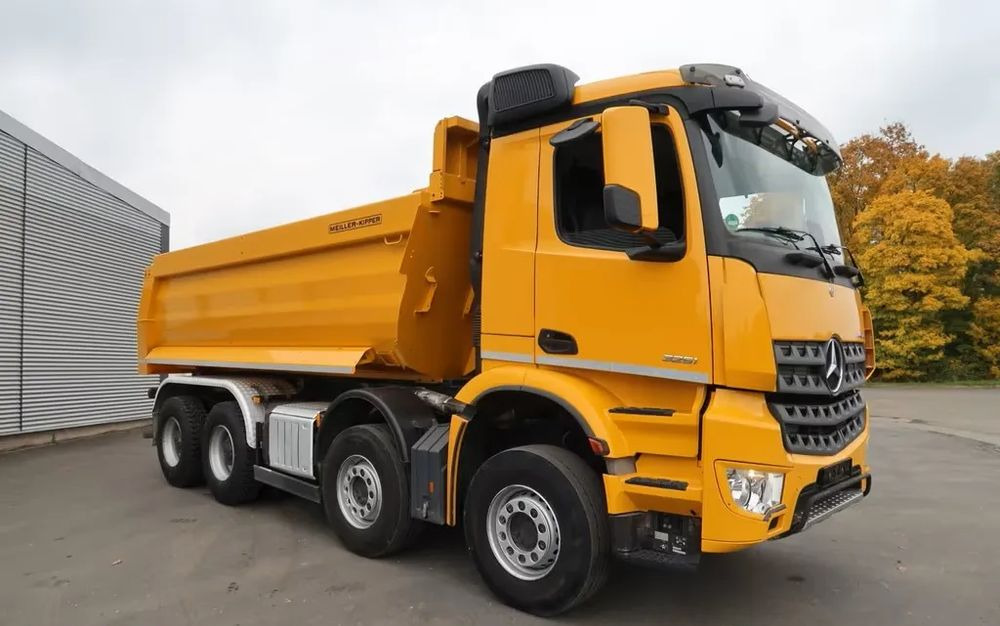 Mercedes-Benz Arocs 3251 / 8x4 / Wywrotka Meiller 3- stronna /  Euro 6d / Przebieg: 215 600 km - Самосвал камион: снимка 2 Mercedes-Benz Arocs 3251 / 8x4 / Wywrotka Meiller 3- stronna /  Euro 6d / Przebieg: 215 600 km - Самосвал камион: снимка 2