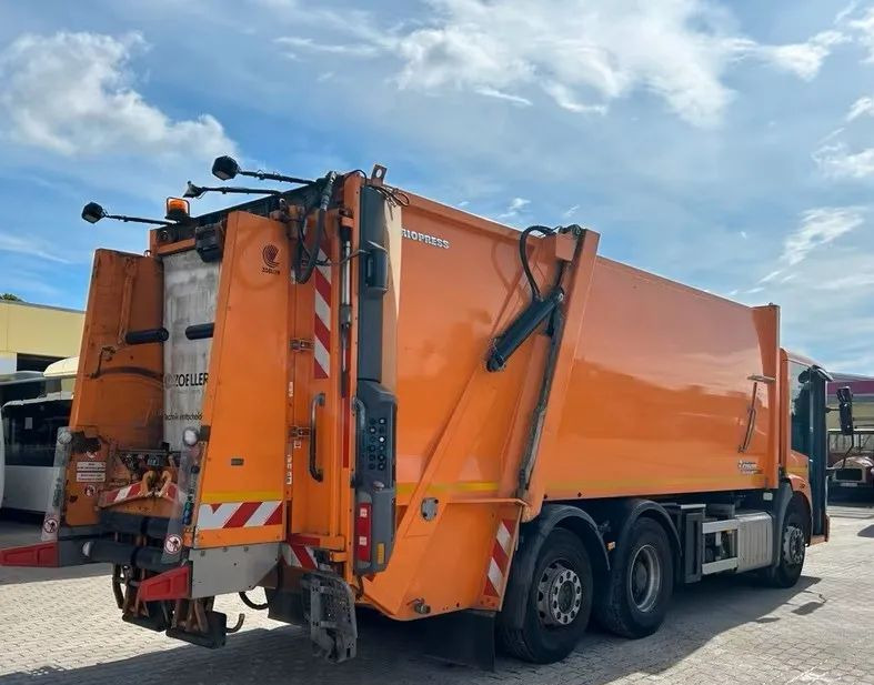 Mercedes-Benz Econic 2630 L Faun Variopress Zöller / 1. właściciel / Euro6 / 6x2 / - Боклукчийска кола: снимка 3 Mercedes-Benz Econic 2630 L Faun Variopress Zöller / 1. właściciel / Euro6 / 6x2 / - Боклукчийска кола: снимка 3