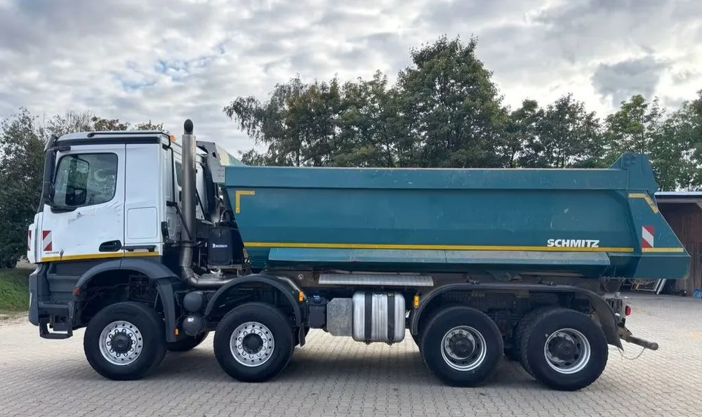 Mercedes-Benz Mercedes-Benz Arocs 4145AK 8x6 Allrad | Wywrotka Schmitz Mulda z hydrauliczną zabudową kiprującą | Euro 6c | Przebieg: 144 249 km !!!! - Самосвал камион: снимка 5 Mercedes-Benz Mercedes-Benz Arocs 4145AK 8x6 Allrad | Wywrotka Schmitz Mulda z hydrauliczną zabudową kiprującą | Euro 6c | Przebieg: 144 249 km !!!! - Самосвал камион: снимка 5