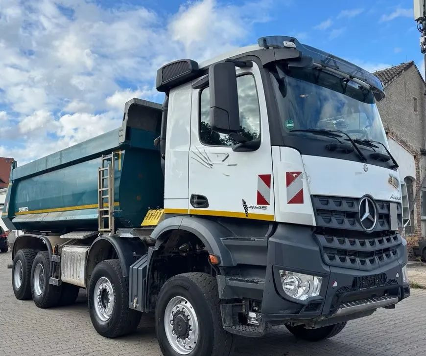 Mercedes-Benz Mercedes-Benz Arocs 4145AK 8x6 Allrad | Wywrotka Schmitz Mulda z hydrauliczną zabudową kiprującą | Euro 6c | Przebieg: 144 249 km !!!! - Самосвал камион: снимка 3 Mercedes-Benz Mercedes-Benz Arocs 4145AK 8x6 Allrad | Wywrotka Schmitz Mulda z hydrauliczną zabudową kiprującą | Euro 6c | Przebieg: 144 249 km !!!! - Самосвал камион: снимка 3