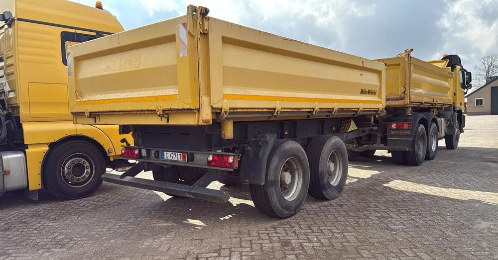 Miller Przyczepa Tandem R180 / Kiper Wywrotka x3 /Bordmatic-Manual/VIN:WMM000000C0056248/ 2013 - Самосвал ремарке: снимка 4 Miller Przyczepa Tandem R180 / Kiper Wywrotka x3 /Bordmatic-Manual/VIN:WMM000000C0056248/ 2013 - Самосвал ремарке: снимка 4