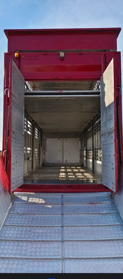 Лизинг на  Pezzaioli RBA 32/TRZYOSIOWA PRZYCZEPA-2XBYDŁO,3X TRZODA Pezzaioli RBA 32/TRZYOSIOWA PRZYCZEPA-2XBYDŁO,3X TRZODA: снимка 6