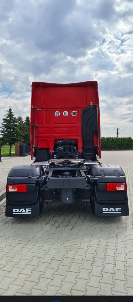 DAF XF SUPER SPACE CAB/RETARDER/EURO6/KLIMATYZACJA - Влекач: снимка 5 DAF XF SUPER SPACE CAB/RETARDER/EURO6/KLIMATYZACJA - Влекач: снимка 5