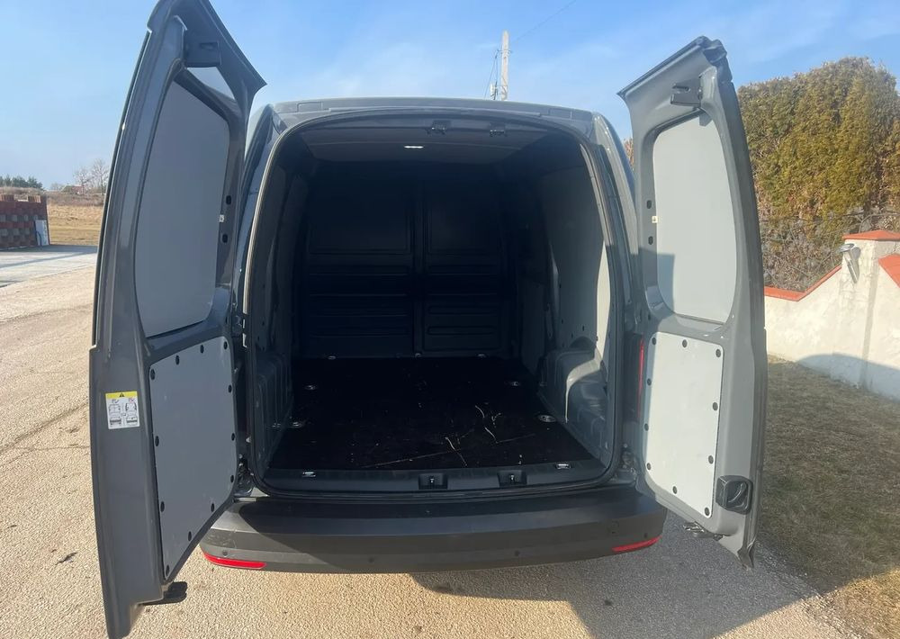 Volkswagen Caddy 2.0 TDI - Джип: снимка 5 Volkswagen Caddy 2.0 TDI - Джип: снимка 5
