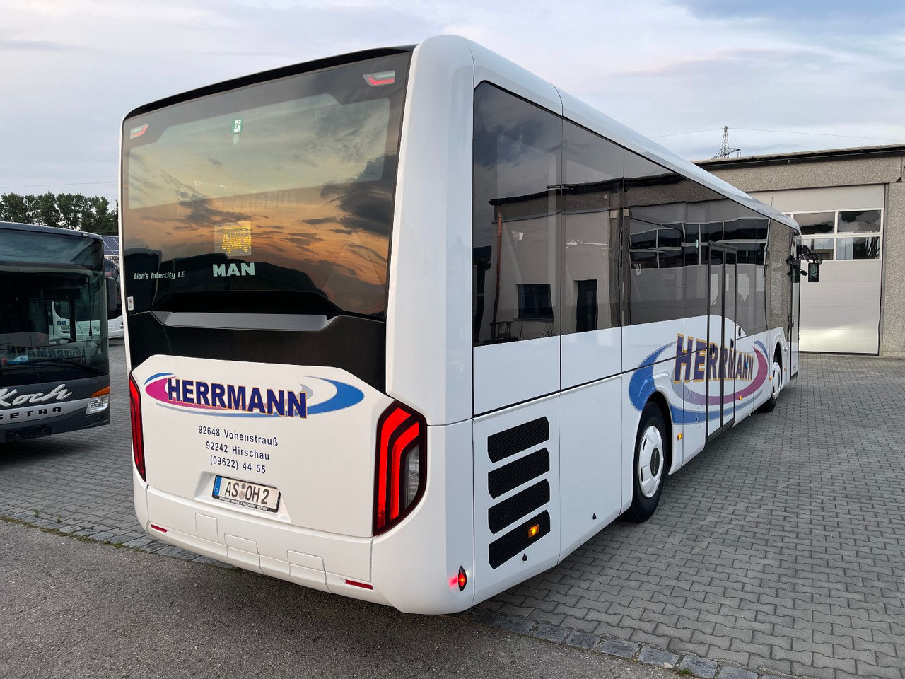 Градски автобус MAN Lion's Intercity LE 12: снимка 9