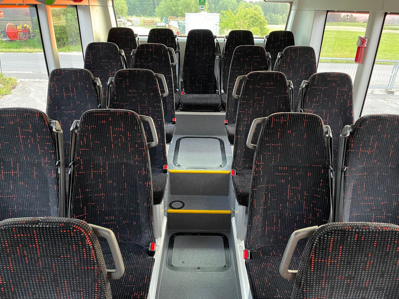 Градски автобус MAN Lion's Intercity LE 12: снимка 21