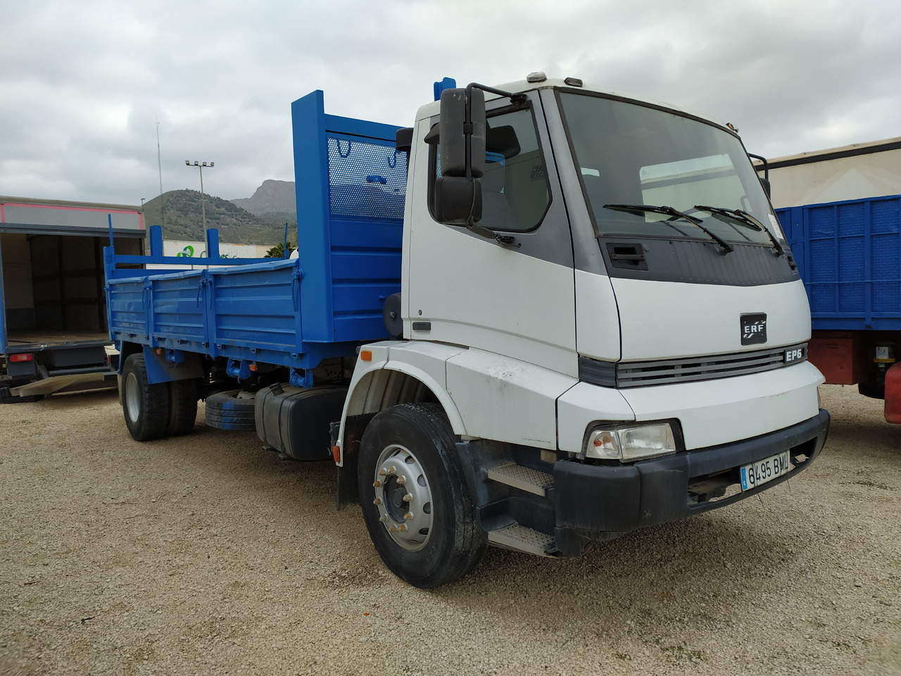 ERF EP6 CAJA ABIERTA - Бордови камион: снимка 3 ERF EP6 CAJA ABIERTA - Бордови камион: снимка 3