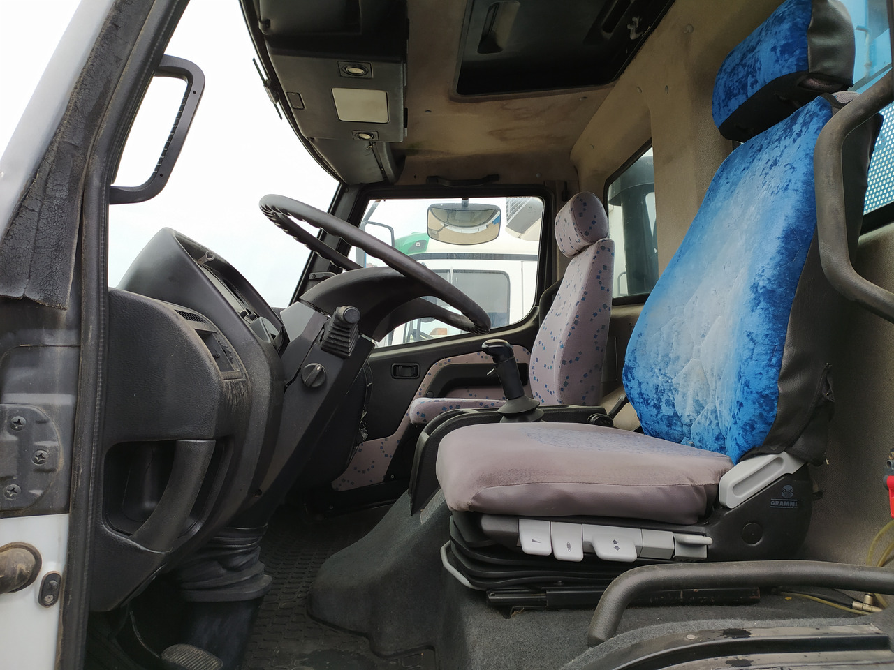 ERF EP6 CAJA ABIERTA - Бордови камион: снимка 5 ERF EP6 CAJA ABIERTA - Бордови камион: снимка 5