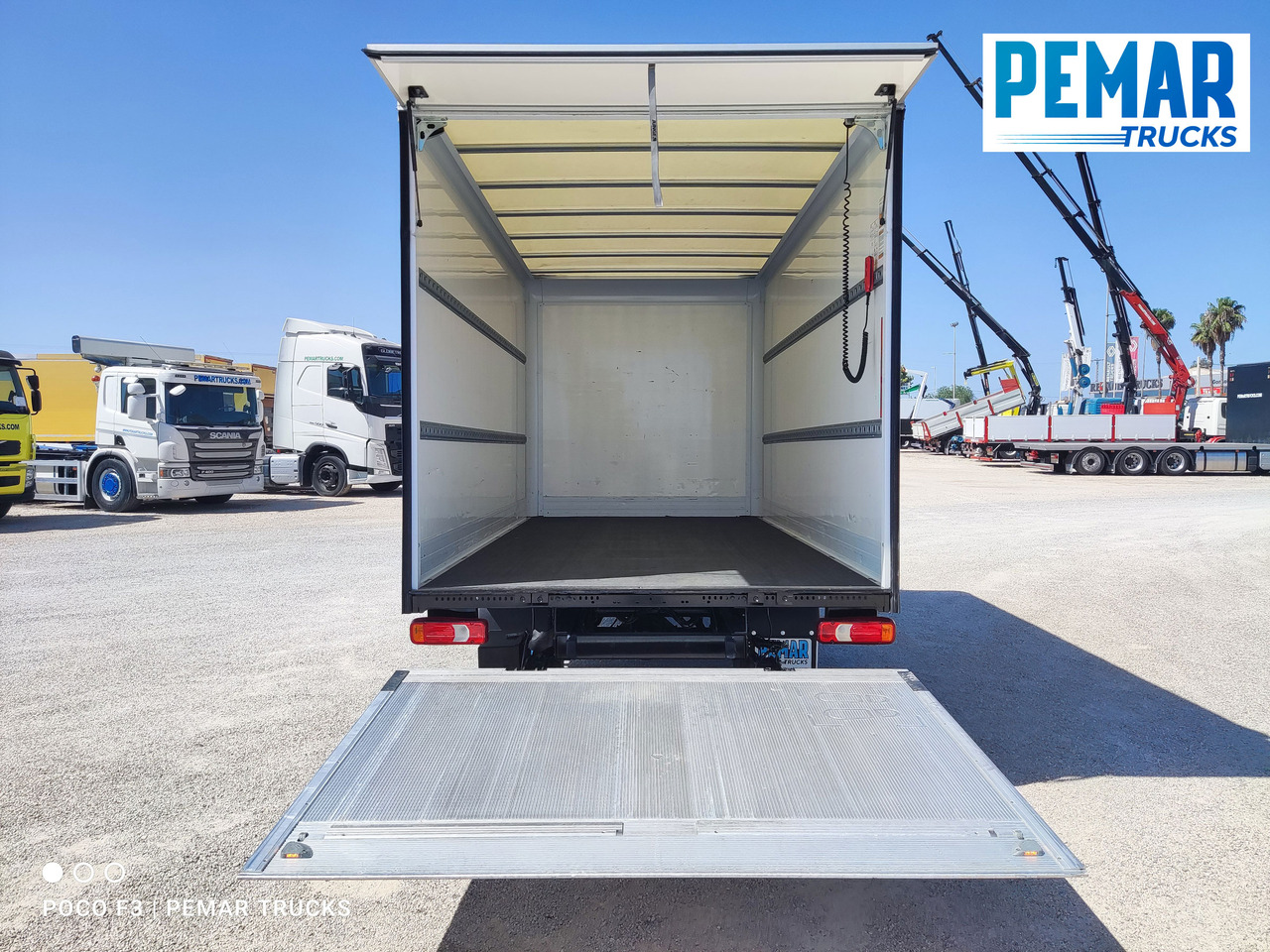 Лекотоварен автомобил фургон IVECO DAILY 35C16 CAJA CERRADA DOBLE RUEDA: снимка 10