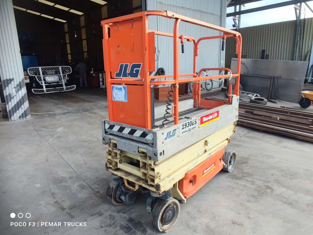 JLG 1930ES - Ножична работна платформа: снимка 2 JLG 1930ES - Ножична работна платформа: снимка 2