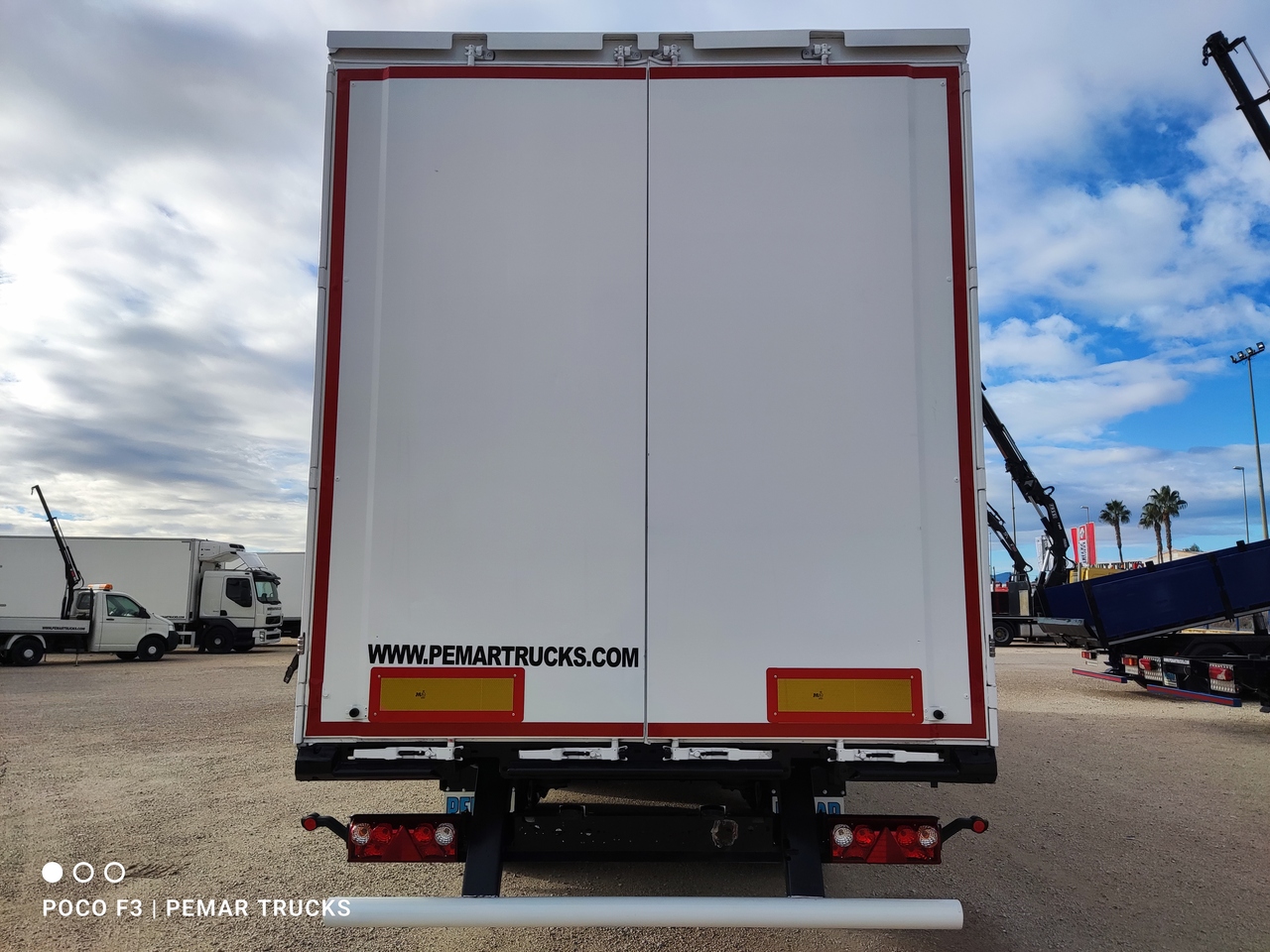 KRONE SD TAUTLINER - Брезентово полуремарке: снимка 5 KRONE SD TAUTLINER - Брезентово полуремарке: снимка 5