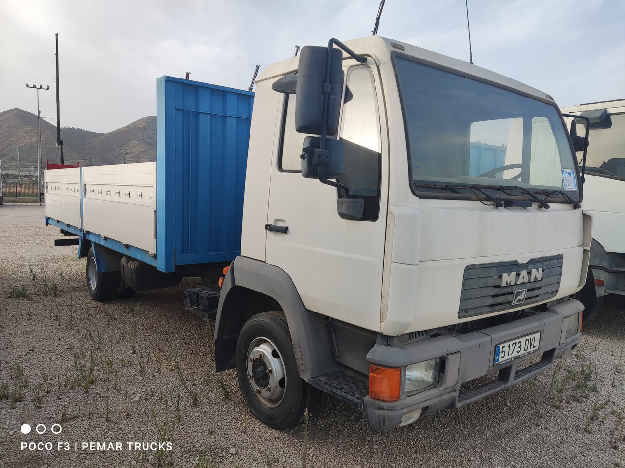 MAN L2000 - Бордови камион: снимка 3 MAN L2000 - Бордови камион: снимка 3