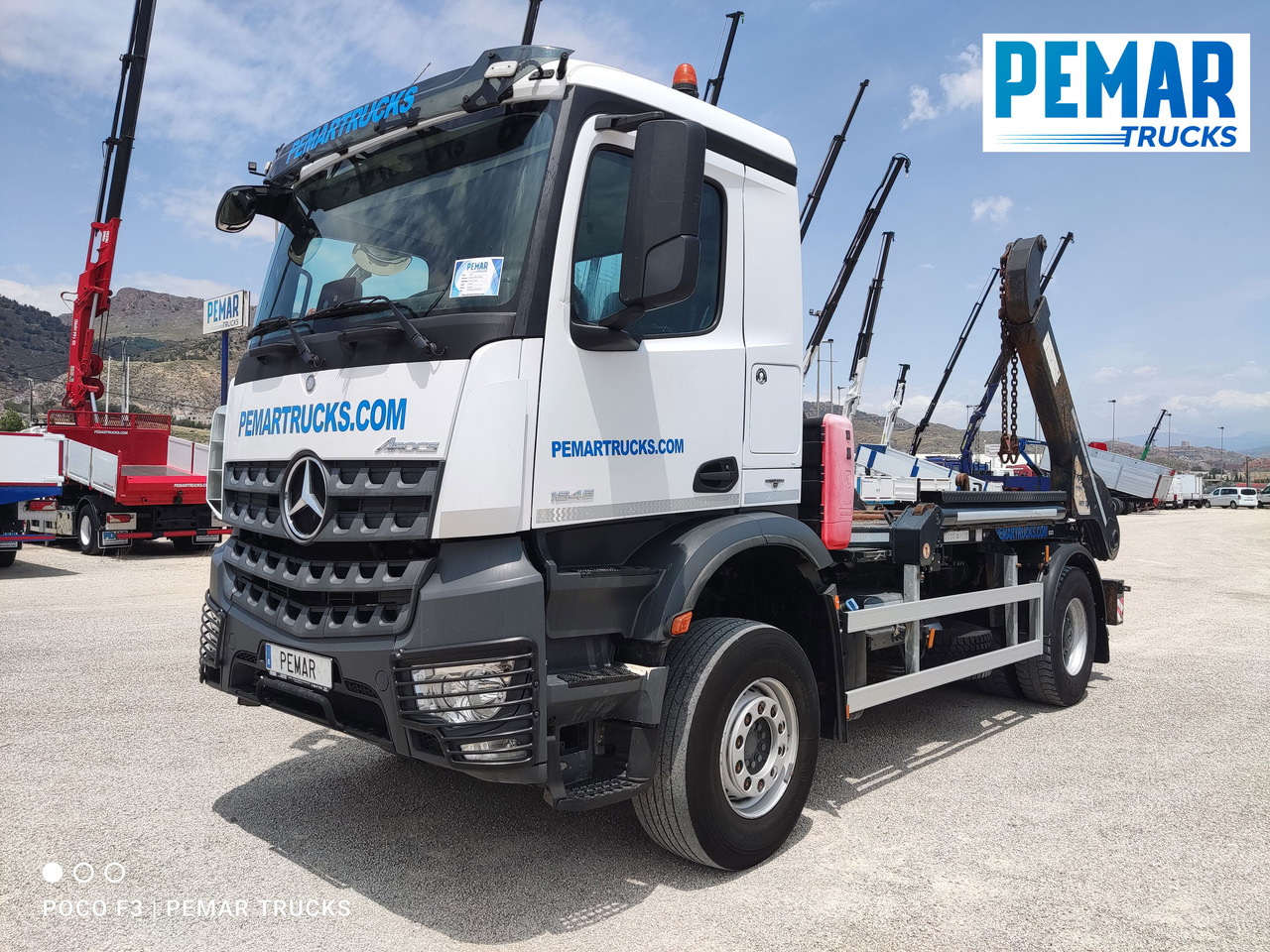 MERCEDES-BENZ AROCS 1845 PORTACONTENEDOR CADENA - Мултилифт за контейнери камион: снимка 2 MERCEDES-BENZ AROCS 1845 PORTACONTENEDOR CADENA - Мултилифт за контейнери камион: снимка 2