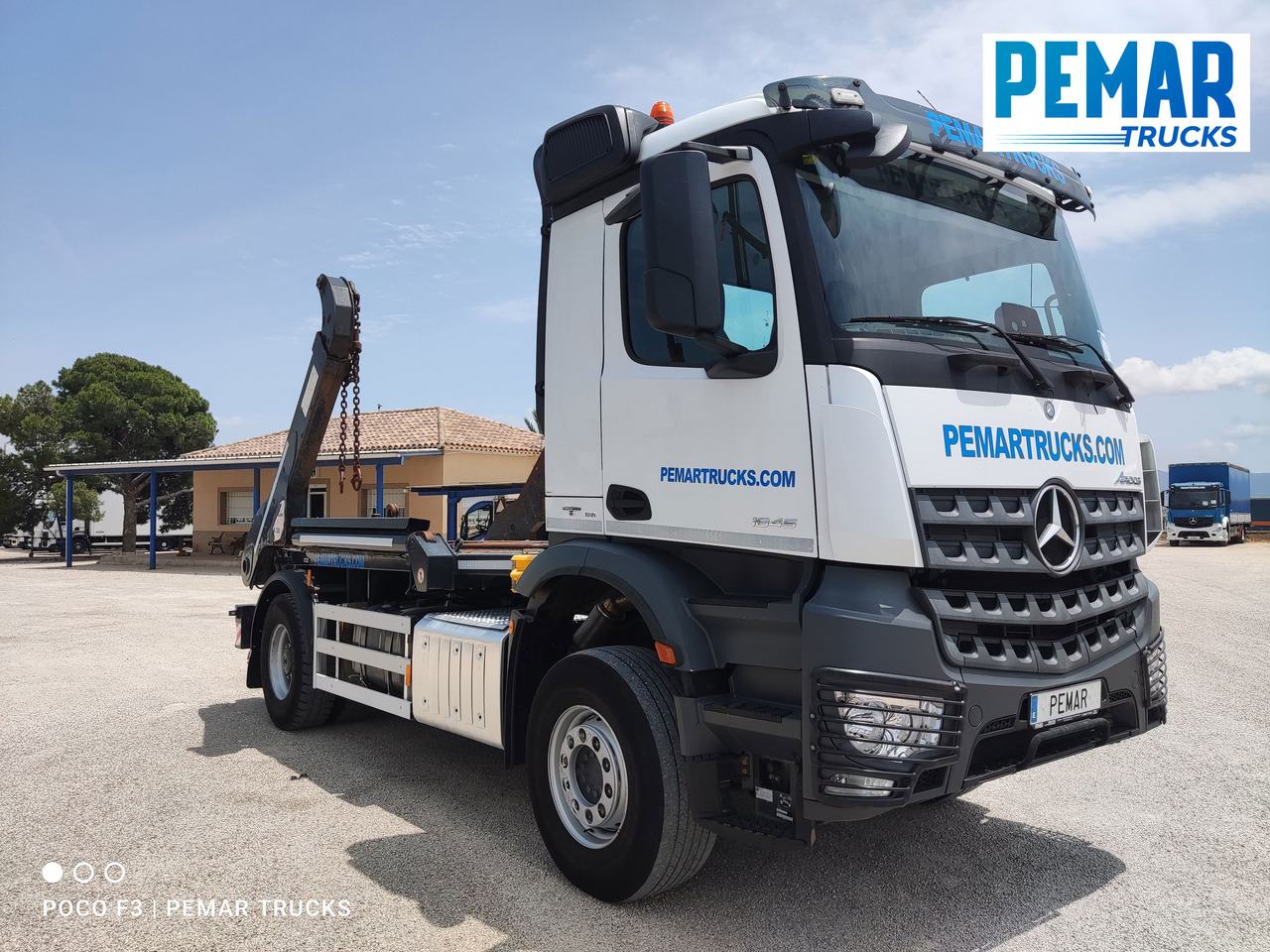 MERCEDES-BENZ AROCS 1845 PORTACONTENEDOR CADENA - Мултилифт за контейнери камион: снимка 4 MERCEDES-BENZ AROCS 1845 PORTACONTENEDOR CADENA - Мултилифт за контейнери камион: снимка 4
