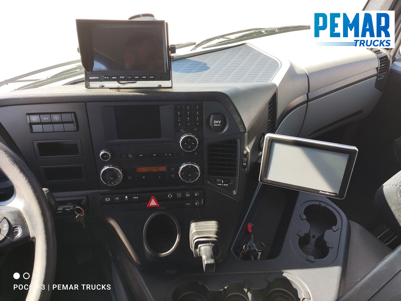 Рефрижератор камион MERCEDES-BENZ MERCEDES BENZ ANTOS 1833 FRIGORIFICO 18T: снимка 25