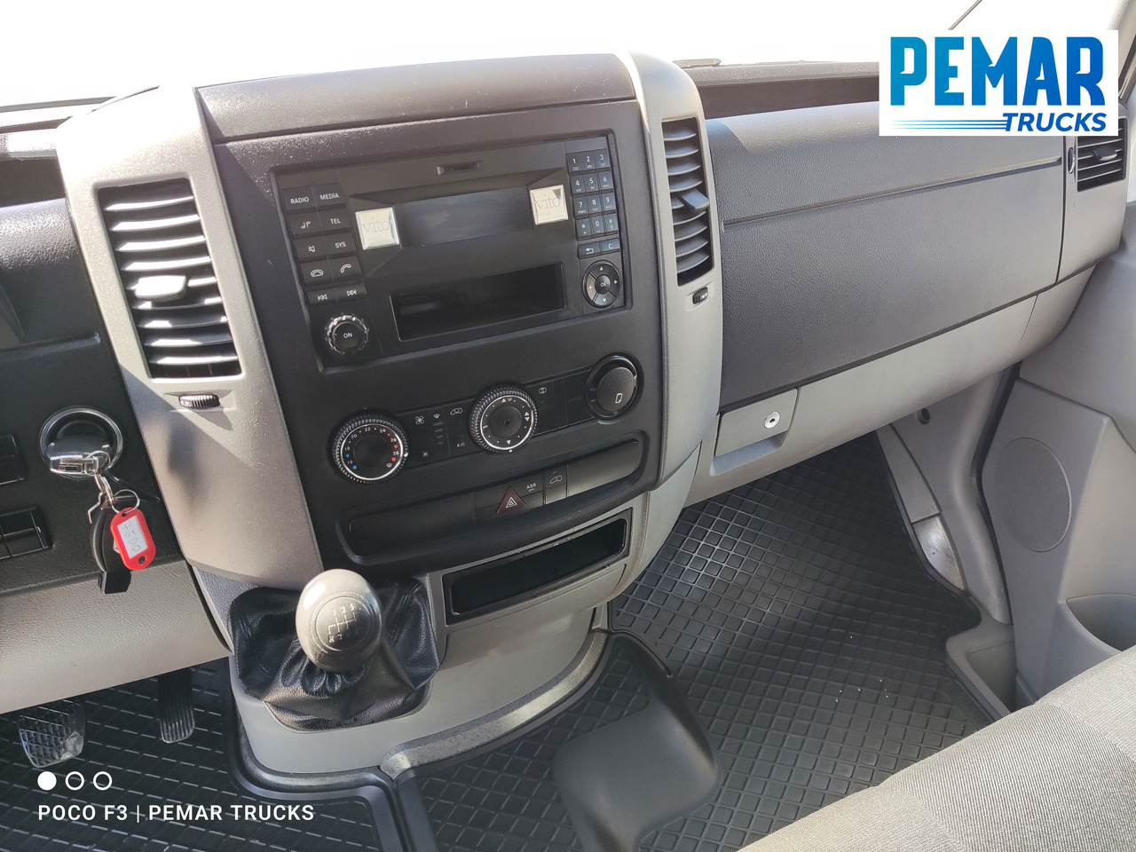 Лекотоварен автомобил фургон MERCEDES-BENZ SPRINTER 316 CAJA CERRADA 160 CV EURO 6: снимка 18
