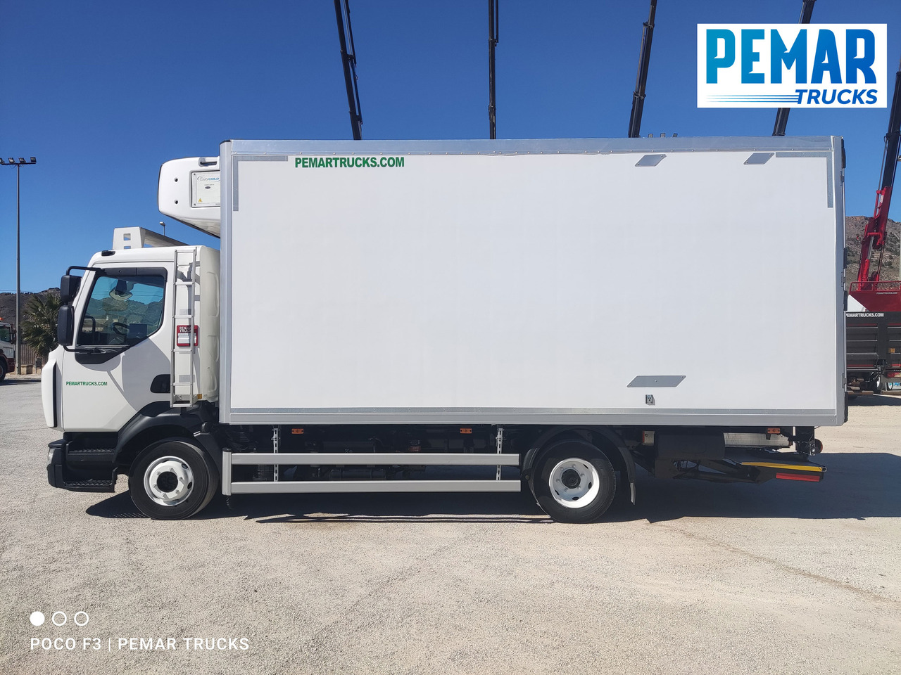 Лизинг на RENAULT D12 210 FRIGORIFICO 12T EURO 6 RENAULT D12 210 FRIGORIFICO 12T EURO 6: снимка 8