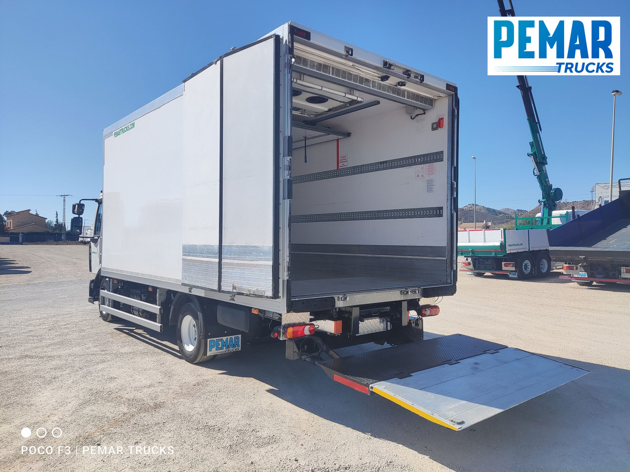 Лизинг на RENAULT D12 210 FRIGORIFICO 12T EURO 6 RENAULT D12 210 FRIGORIFICO 12T EURO 6: снимка 17