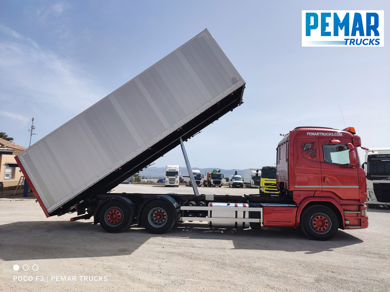 Самосвал камион SCANIA R 580 6X2 BASCULANTE RETARDER EURO 6: снимка 17 Самосвал камион SCANIA R 580 6X2 BASCULANTE RETARDER EURO 6: снимка 17