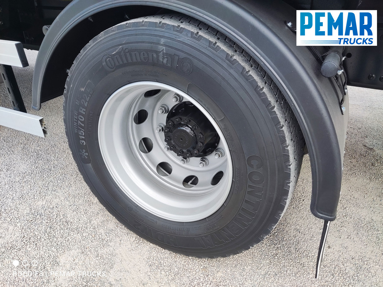 Камион фургон VOLVO FE 320 CAJA CERRADA 18T EURO 6: снимка 14