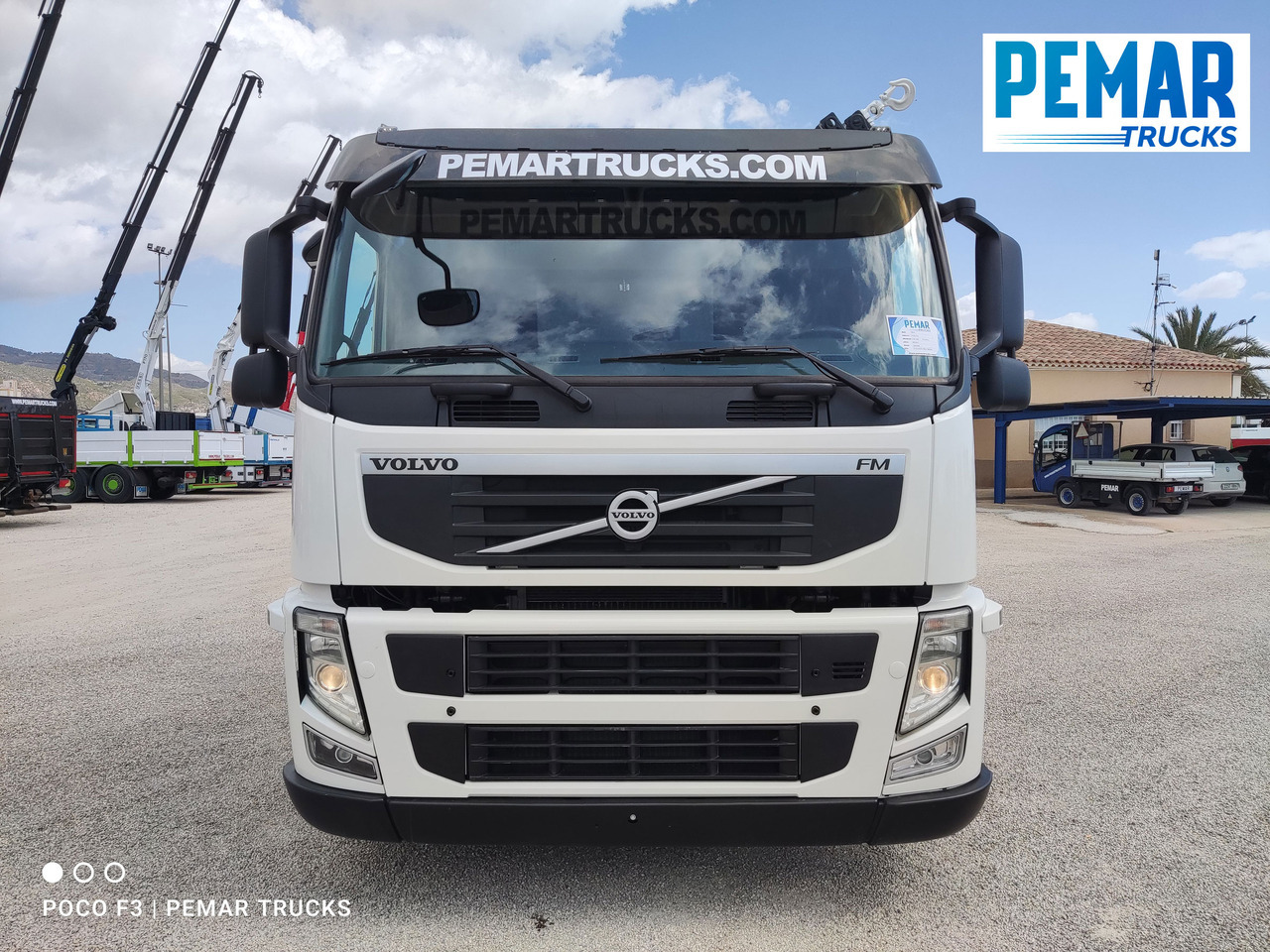 VOLVO FM 330 6X2 GRUA CAJA FIJA - Бордови камион, Камион с кран: снимка 3 VOLVO FM 330 6X2 GRUA CAJA FIJA - Бордови камион, Камион с кран: снимка 3