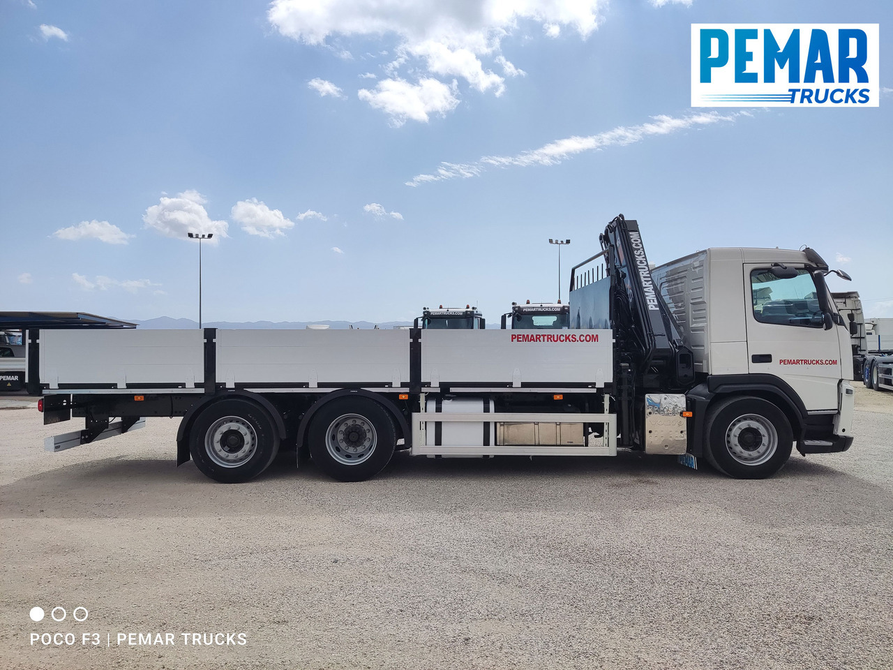 VOLVO FM 330 6X2 GRUA CAJA FIJA - Бордови камион, Камион с кран: снимка 5 VOLVO FM 330 6X2 GRUA CAJA FIJA - Бордови камион, Камион с кран: снимка 5