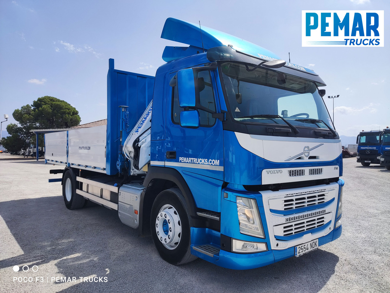 Камион с кран VOLVO FM 330 GRUA CAJA FIJA: снимка 12