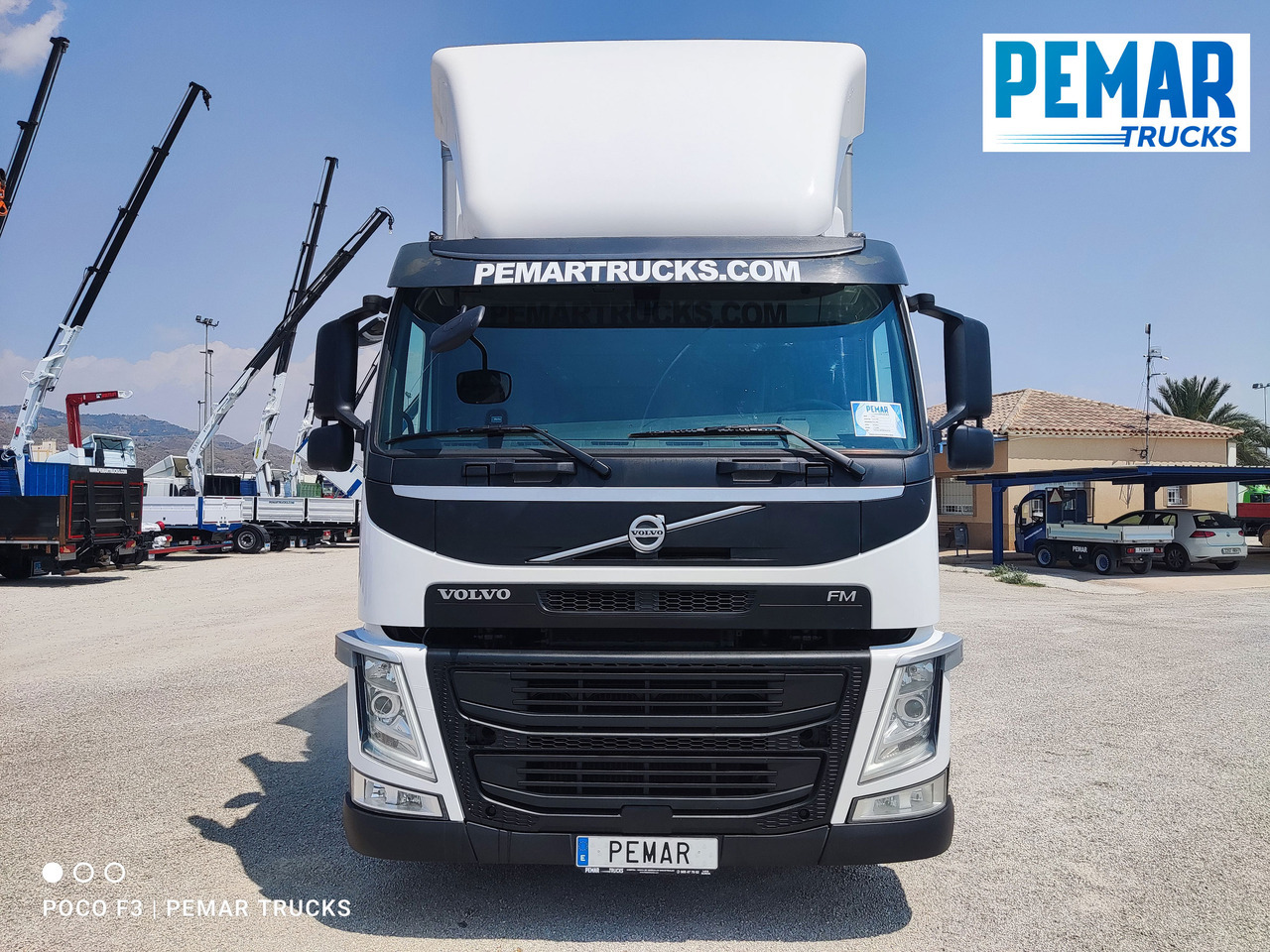VOLVO FM 500 6X2 FRIGORIFICO EURO 6 - Рефрижератор камион: снимка 2 VOLVO FM 500 6X2 FRIGORIFICO EURO 6 - Рефрижератор камион: снимка 2