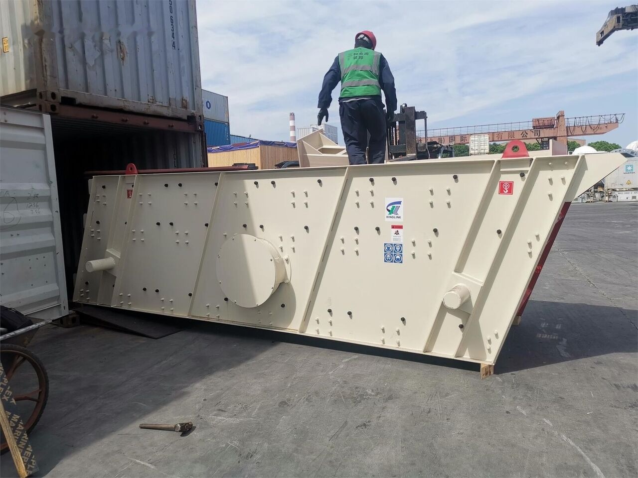 Kinglink 3YK1548 Vibrating Grizzly Screen | 100TPH - Пресевна инсталация: снимка 4 Kinglink 3YK1548 Vibrating Grizzly Screen | 100TPH - Пресевна инсталация: снимка 4
