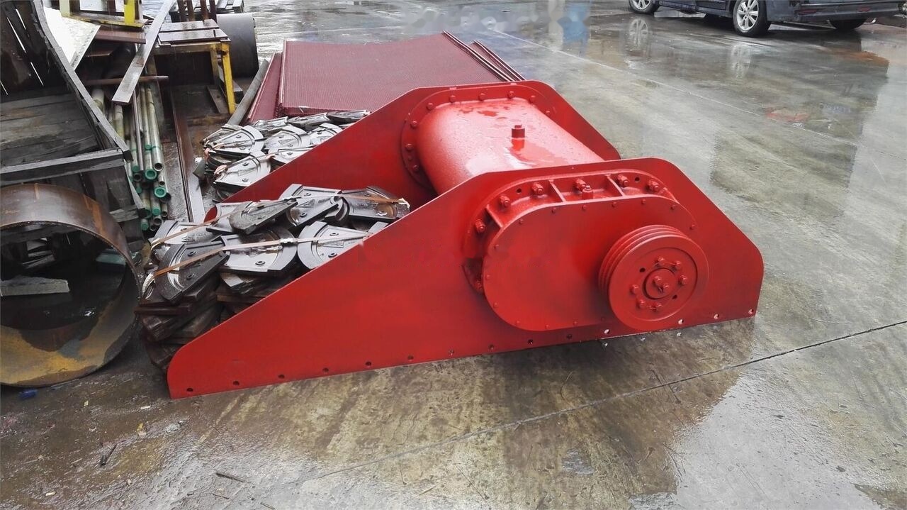 Kinglink High quality Vibrating feeder ZSW600x150 - Минна машина: снимка 5 Kinglink High quality Vibrating feeder ZSW600x150 - Минна машина: снимка 5