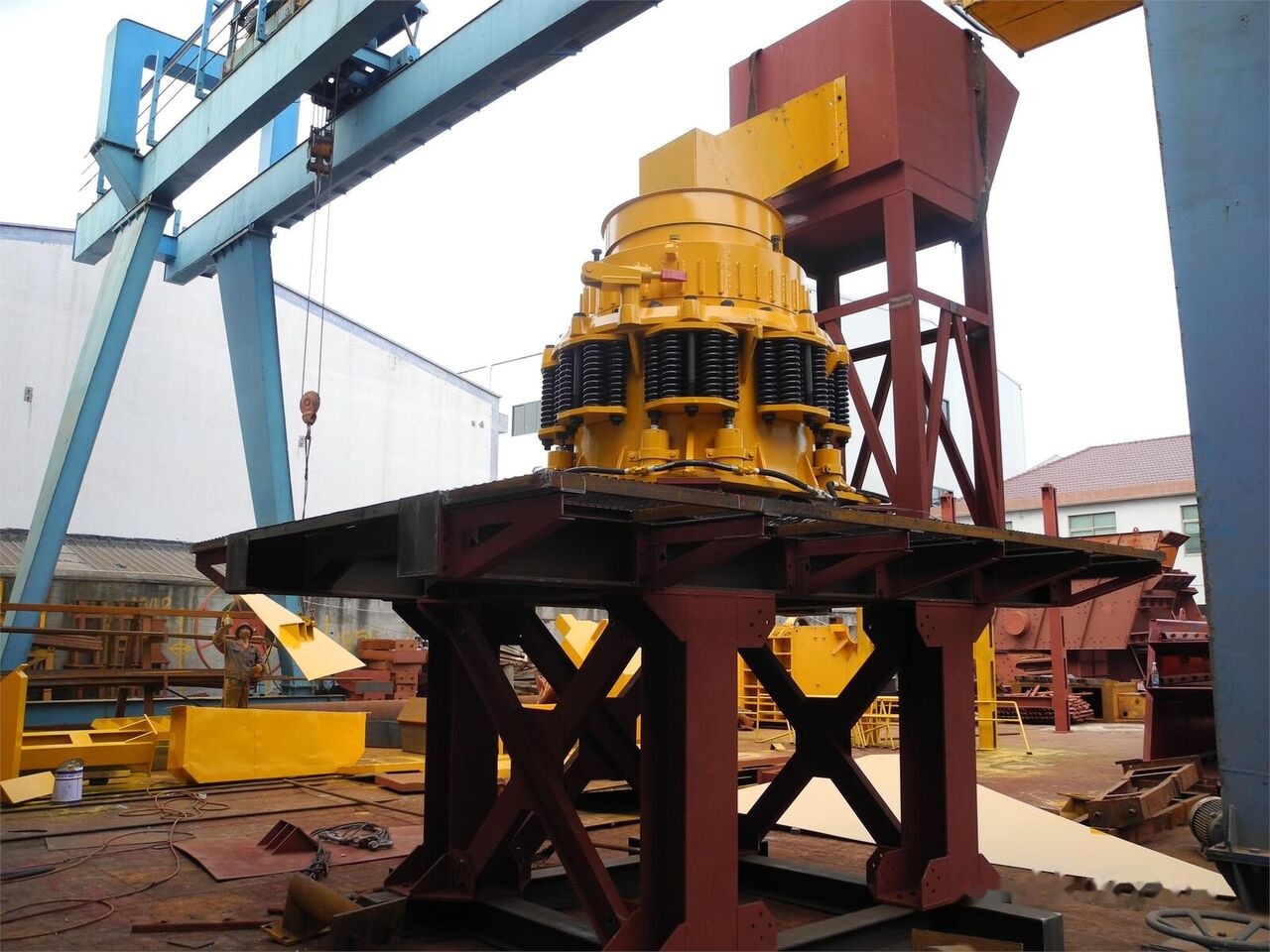 Kinglink KLC1000 100TPH Silex Stone Cone Crusher - Конусна трошачка: снимка 1 Kinglink KLC1000 100TPH Silex Stone Cone Crusher - Конусна трошачка: снимка 1