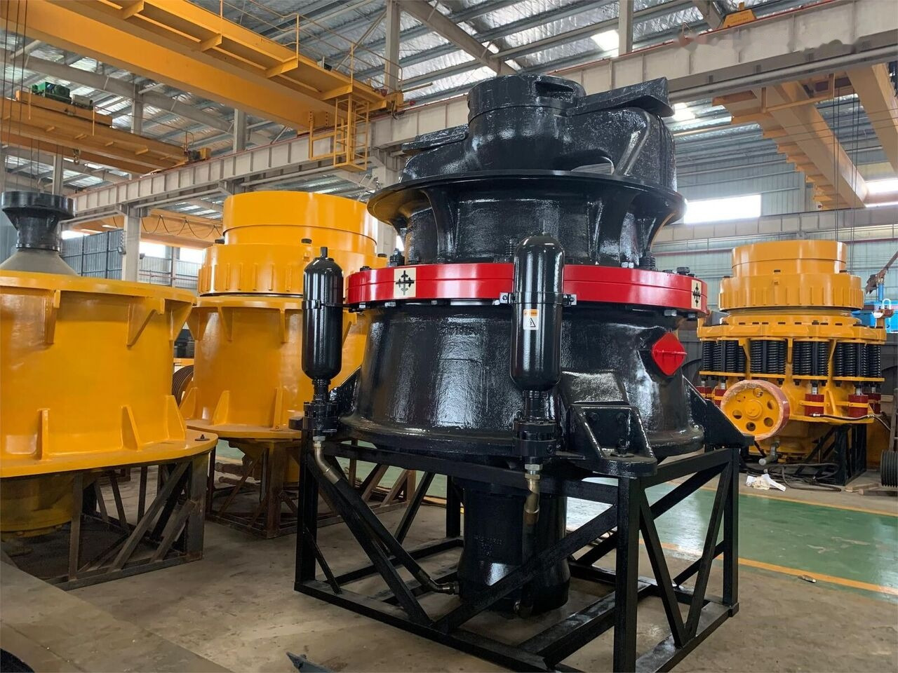 Kinglink Sandvik type Hydraulic Cone Crusher CH660 | Diabase - Конусна трошачка: снимка 4 Kinglink Sandvik type Hydraulic Cone Crusher CH660 | Diabase - Конусна трошачка: снимка 4