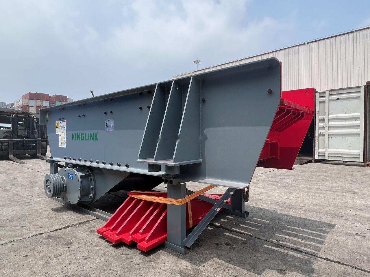 Kinglink Vibrating Grizzly Feeder ZSW380X96 | 150TPH - Минна машина: снимка 4 Kinglink Vibrating Grizzly Feeder ZSW380X96 | 150TPH - Минна машина: снимка 4