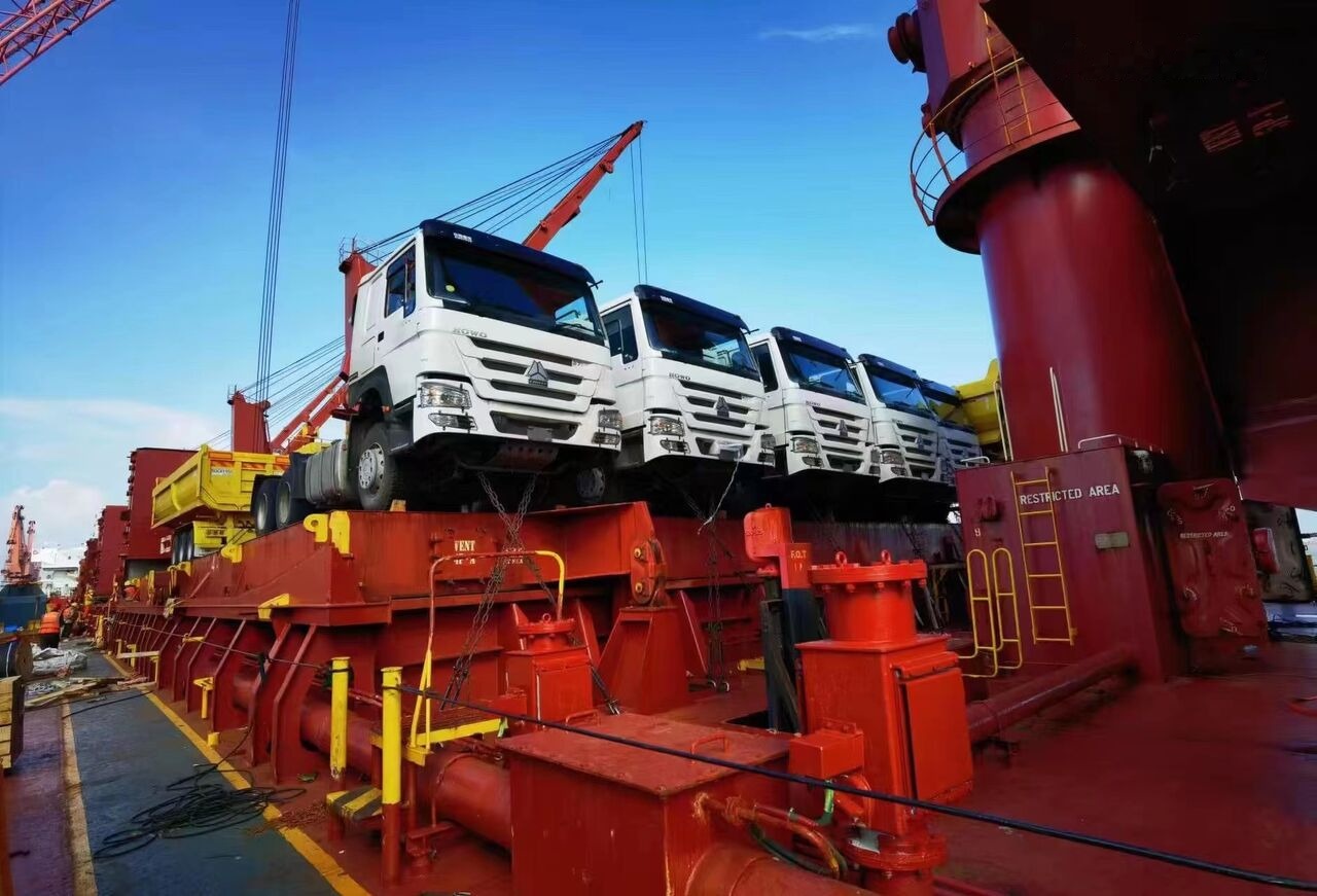 Howo NEW 6X4 Mining Dumper Truck for Quarry sites - Влекач: снимка 2 Howo NEW 6X4 Mining Dumper Truck for Quarry sites - Влекач: снимка 2