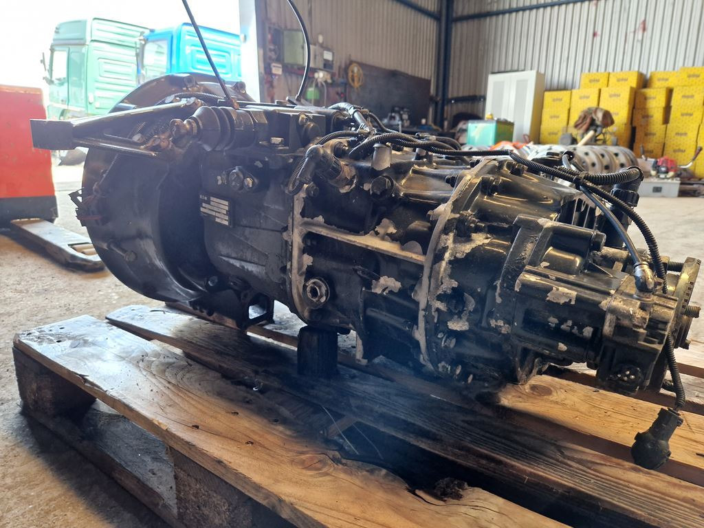 EATON / VICKERS Y 08389 - Скоростна кутия за Камион: снимка 2 EATON / VICKERS Y 08389 - Скоростна кутия за Камион: снимка 2