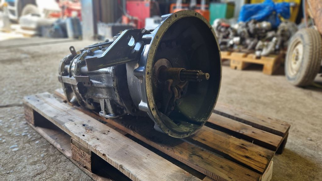 EATON / VICKERS Y08060 - Скоростна кутия за Камион: снимка 2 EATON / VICKERS Y08060 - Скоростна кутия за Камион: снимка 2