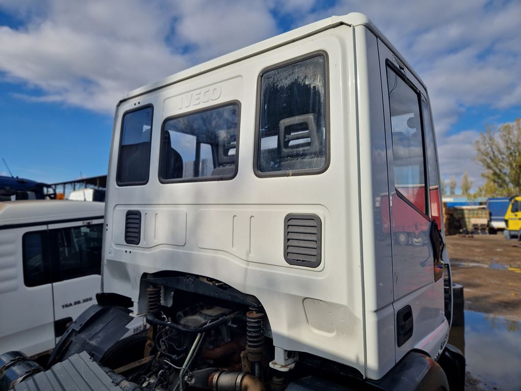 IVECO EUROCARGO - Кабина за Камион: снимка 4 IVECO EUROCARGO - Кабина за Камион: снимка 4