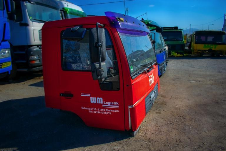 MAN L2000 - Кабина за Камион: снимка 3 MAN L2000 - Кабина за Камион: снимка 3