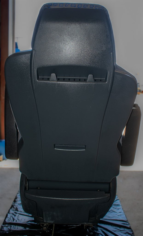 MAN TGA AIR SEAT - DRIVER - Седалка за Камион: снимка 5 MAN TGA AIR SEAT - DRIVER - Седалка за Камион: снимка 5