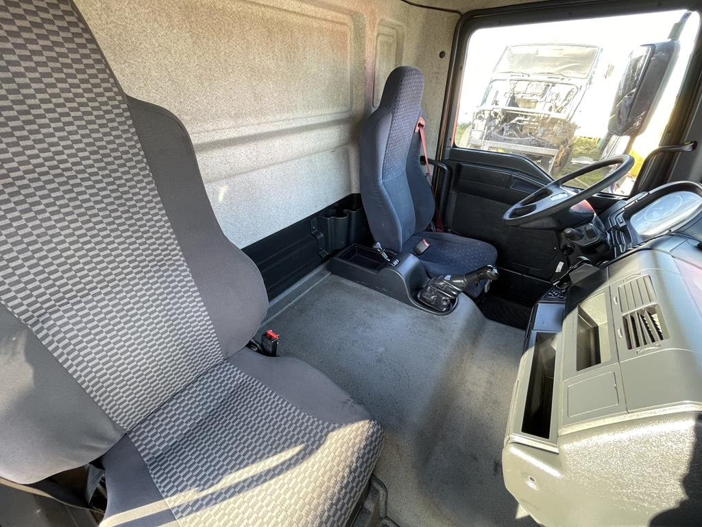 Кабина за Камион MAN TGL: снимка 8 Кабина за Камион MAN TGL: снимка 8