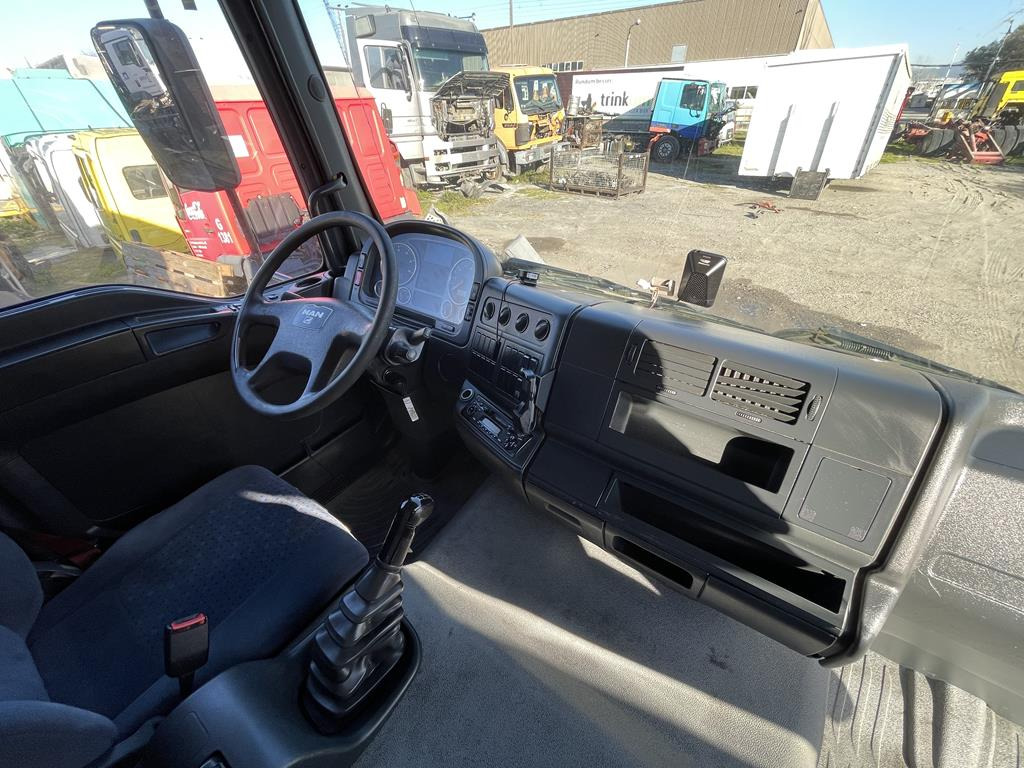 Кабина за Камион MAN TGL: снимка 9 Кабина за Камион MAN TGL: снимка 9